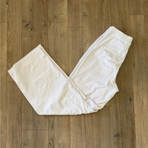 Halara High Waisted Side Pocket Straight Leg Work
Pants (White) NWT - Picture 11 of 12